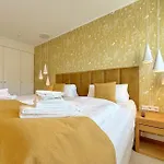 Ebbe Flut, Whg 10 * Westerland