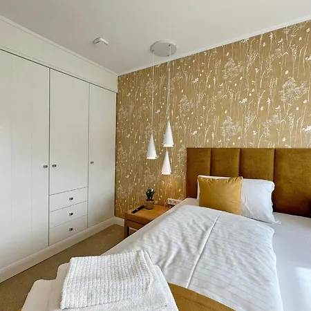 Ebbe Flut, Whg 10 Lägenhet *